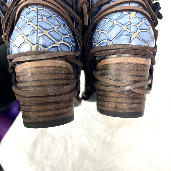 🚫SOLD! NIB/NWT($295)🤩 |•FREEBIRD🦅BY STEVEN•| CRUE Navy Multi Strappy Wrap Boo - Picture 10 of 16